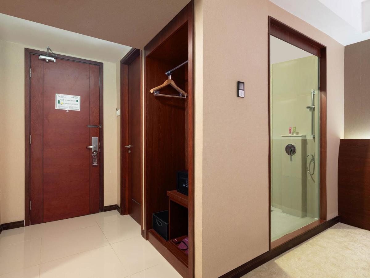 The Alana Yogyakarta Hotel And Convention Center Sleman  Luaran gambar
